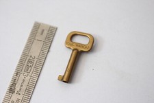 mini clé coffre valise malle