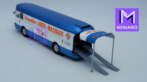 Transporteur voiture course - voiture, de
