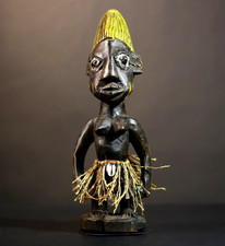 Statue africaine yaka figurine
