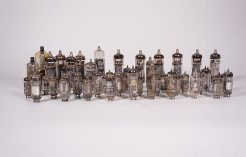 Lot radios à tubes - 50,