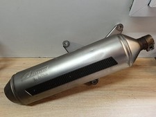 UN SILENCIEUX LEOVINCE 4 ROAD