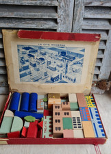 ANCIEN JEU DE CONSTRUCTION
