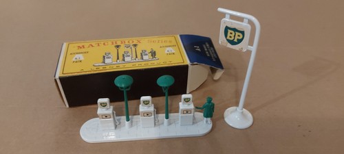 Pompe essence matchbox - ,