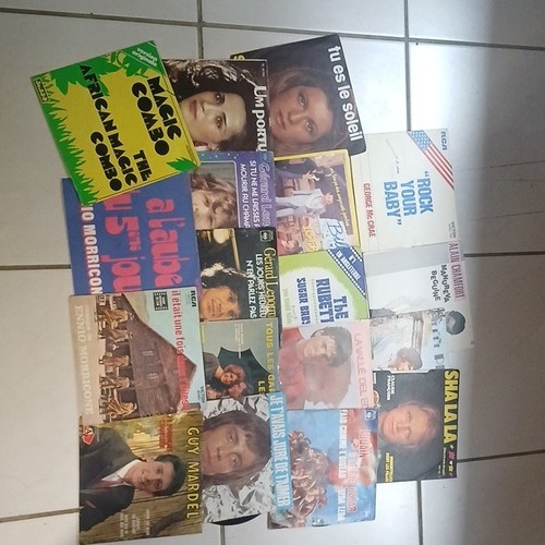 Lot disques vinyles 45t 33t - de,