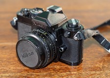 Nikon FM noir + Pancake Nikon
