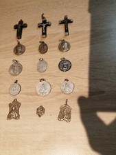 15 Religious Items (3 Crosses-8 Silver Medals-4 Silver Medals)