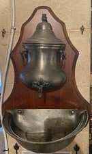 Fontaine Murale en Étain sur