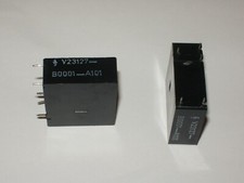 Lot de deux relais Siemens : 2