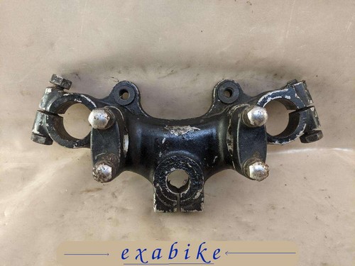 Fourche superieur pour - de,