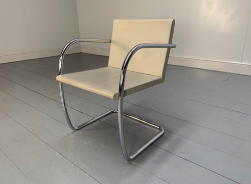 Chaises knoll studio brno 2 - knoll,