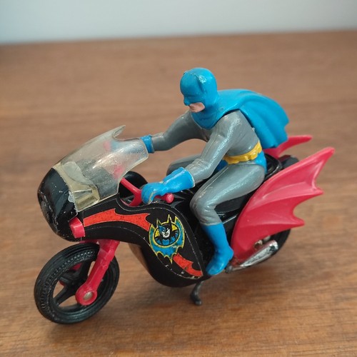 Moto batman corgi - moto,