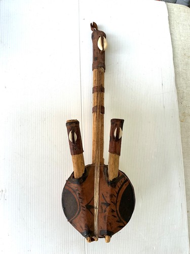 Instrument musique à - instrument,