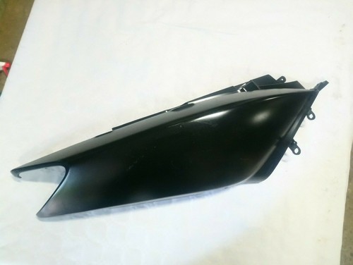 Carenage arriere droit yamaha - droit,