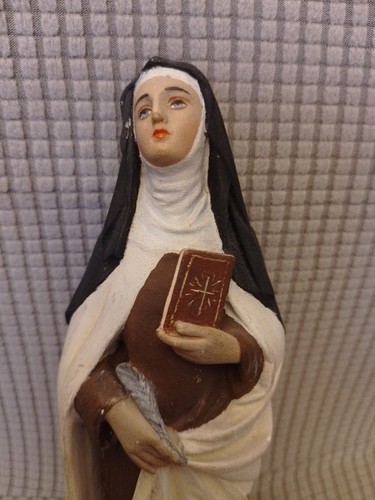 Ancienne statue religieuse ste - statue, religieuse:ste