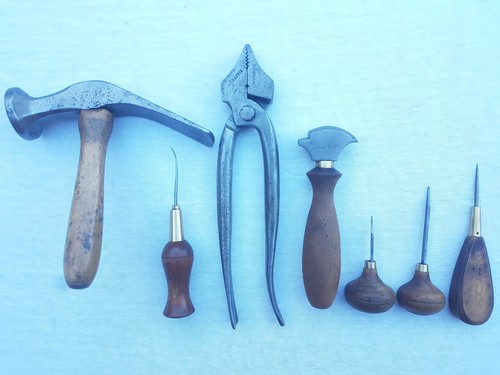 Lot ancien outil - , cordonnier