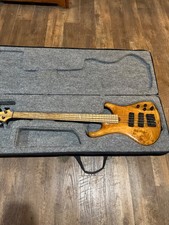 Roscoe custom Lg 3000 4 string