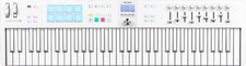CLAVIER MAITRE 61 NOTES  ARTURIA KEYLAB ESSENTIAL 3 ALPINE WHITE