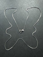 Très Beau Collier Chaîne En