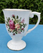 Royal Albert Old Country roses