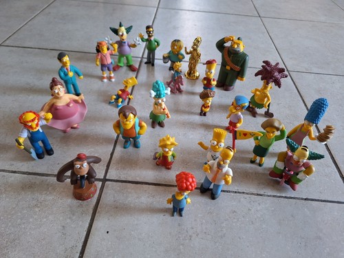 Lot figurines simpson - 25,