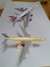 MAQUETTES MONTEES D AVION