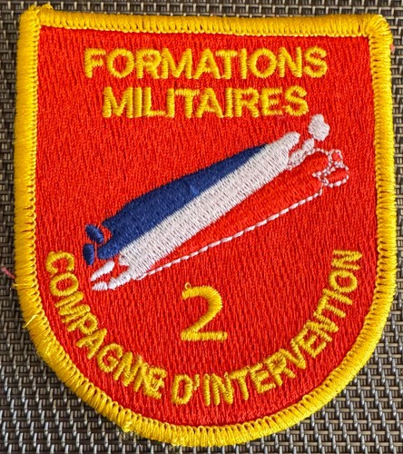 Ecusson formations militaires - formations,