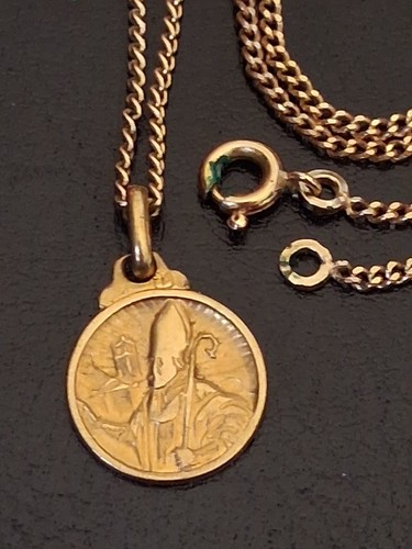 Médaille religieuse ancienne