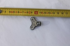 Ancienne clé TO.GI TOYS pour