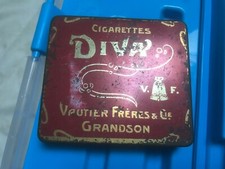 antique diva canvas cigarette box