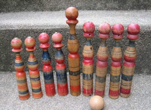 Ancien jeu quilles en - 9,