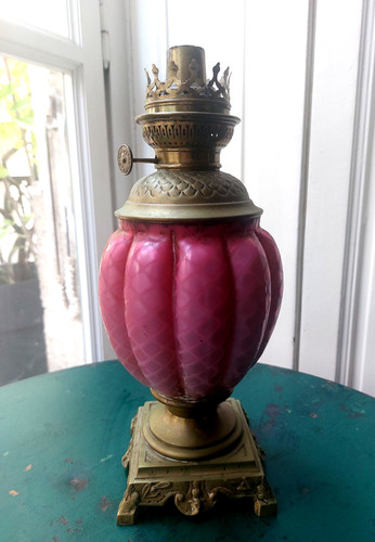 Ancienne lampe opaline rose - ancienne,