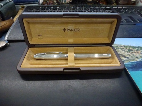 Stylo parker plume fine or - plume,