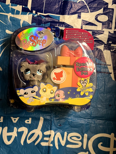 Brand new littlest pet - brand,