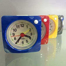 Réveil à quartz silencieux