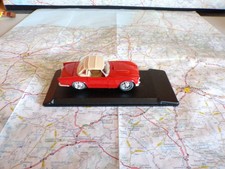 TRIUMPH TR 5 avec capote rouge