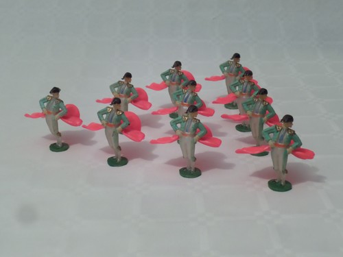 Lot figurines cyrnos - 10,
