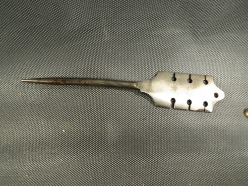 Outil ancien bois cle - outil,