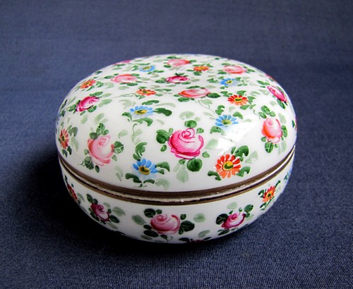 Bonbonnière porcelaine beyer - bonbonnière,