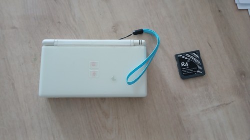 Nintendo lite console - nintendo, ds