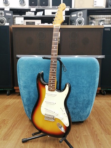 Fender mij trad s strat - [fender],