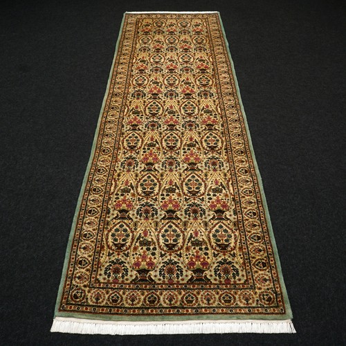 Tapis orientaux cours - x, 97