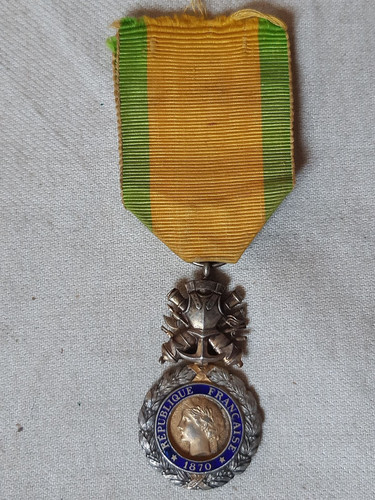Médaille militaire période - médaille,