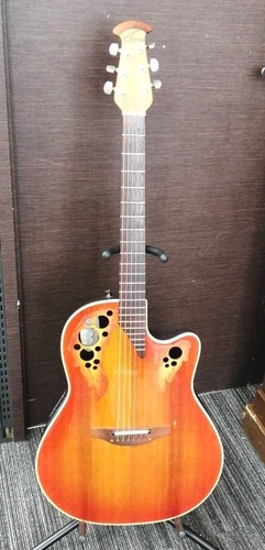 Guitare acoustique électrique