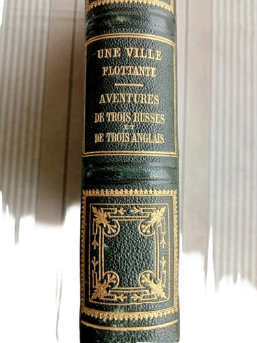 Rare cartonnage vert aux - [,