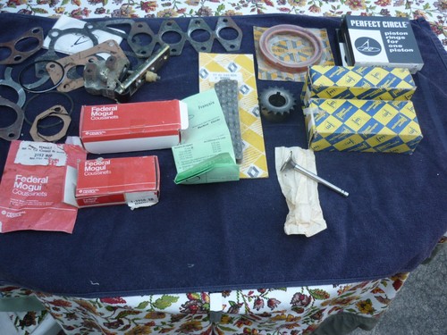 Lot pieces mecaniques - lot,