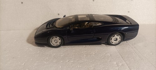 Jaguar xj 220 - 1/18,