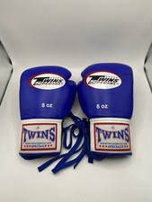 Twins Special 8 Oz Boxing Gloves Very Clean 
