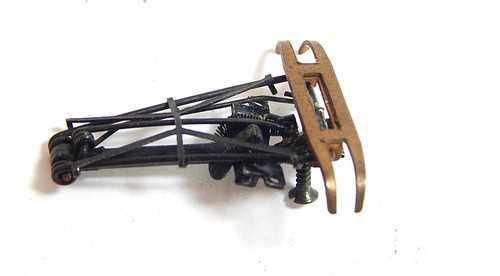 15735 un pantographe - r,