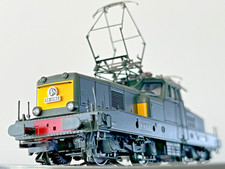 MARKLIN 37330 - LOCOMOTIVE SNCF - BB 12 000 - DIGITALE - H0 - TOP ! (CM-5601)