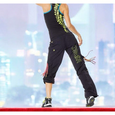ZUMBA Cargo Capri Pants Women’s Size Large DANCE FITNESS SALSA